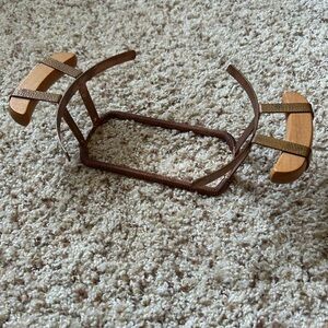 Vintage Metal and Wood Expandable Pot Holder Trivet
